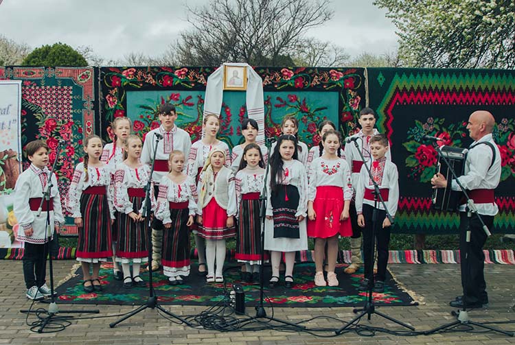 Bucuria_Învierii_Lalova_2