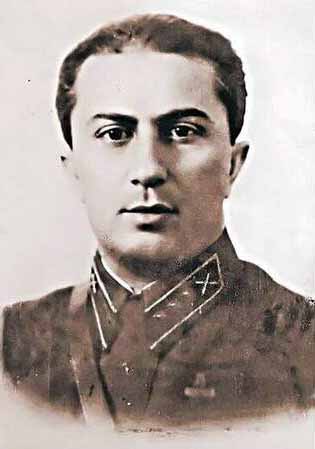 Джугашвили Яков Иосифович